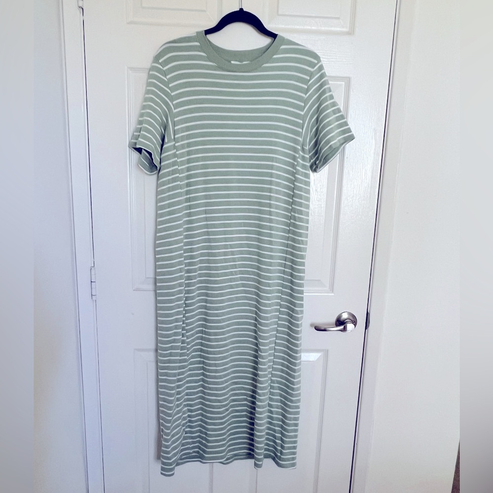 Med ref long T-shirt dress